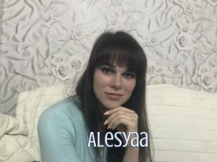 Alesyaa 18 ans Nue