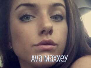 Ava_Maxxey