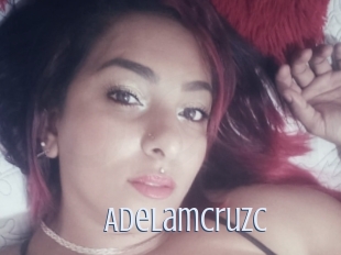 adelamcruzc 18 ans Nue