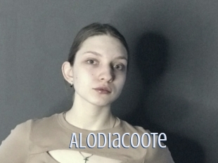 alodiacoote 18 ans Nue
