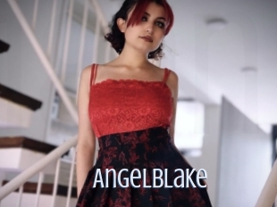 angelblake 18 ans Nue