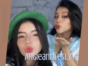 angieandlesly 18 ans Nue