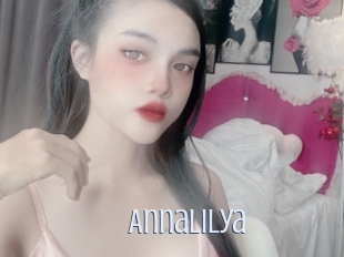 annalilya 18 ans Nue