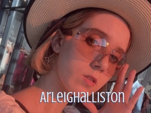 arleighalliston 18 ans Nue