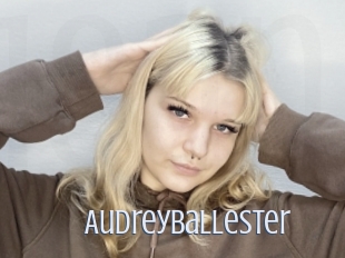 audreyballester 18 ans Nue