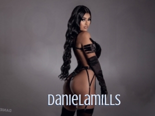 danielamills 18 ans Nue