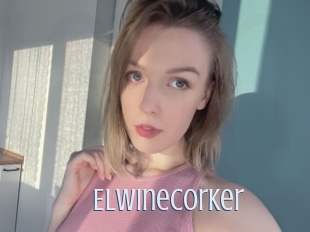 elwinecorker 18 ans Nue