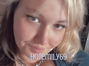 Hotemily69