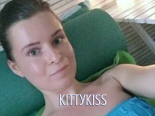 KittyKiss_