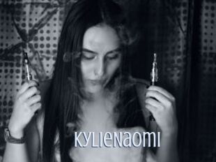 KylieNaomi