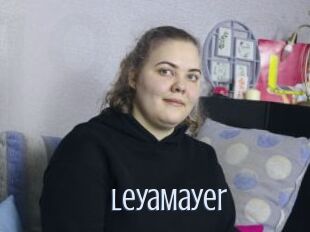 LeyaMayer 18 ans Nue