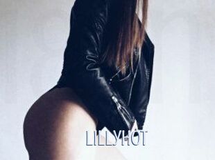 Lilly_Hot