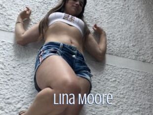 Lina_Moore