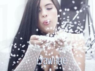 LyaWhite