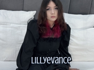 lillyevance 18 ans Nue