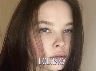 lolasky 18 ans Nue