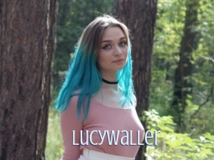 lucywaller 18 ans Nue