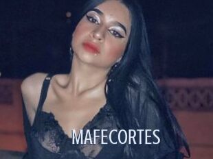 MAFECORTES 18 ans Nue