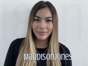 MaddisonJones 18 ans Nue