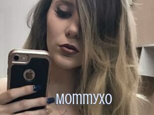 MommyXO