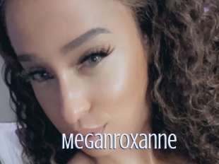 meganroxanne 18 ans Nue