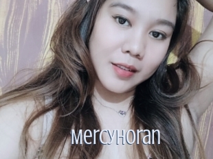 mercyhoran 18 ans Nue