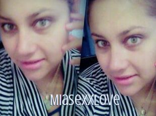 miasexxlove 18 ans Nue