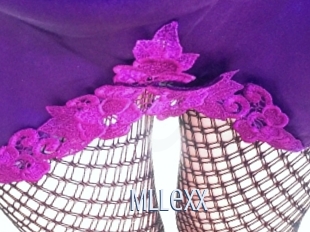 mllexx 18 ans Nue