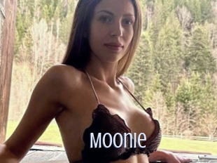 Moonie