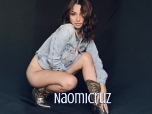 Naomicruz