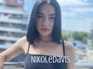 Nikoledavis