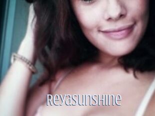 ReyaSunshine 18 ans Nue