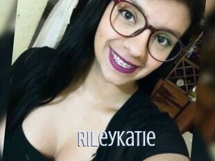 RileyKatie 18 ans Nue