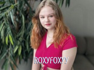Roxyfoxyy
