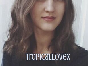 TropicalLoveX 18 ans Nue