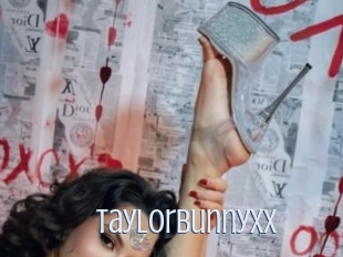 Taylorbunnyxx