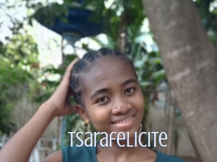 tsarafelicite 18 ans Nue