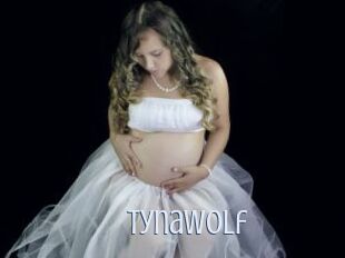 tynawolf 18 ans Nue