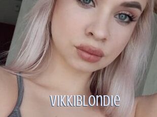 VikkiBlondie