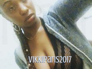 vikkiparis2017 18 ans Nue